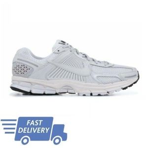 Nike Zoom Vomero 5 SP Men's 10/Vast Grey